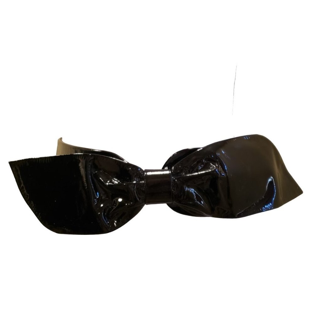 Vintage 80s Abbé Creation Genuine Black Patent Leather Bow Belt Small (26”-27”) - Picture 5 of 7